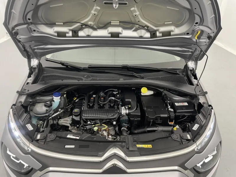 Image secondaire du véhicule 22