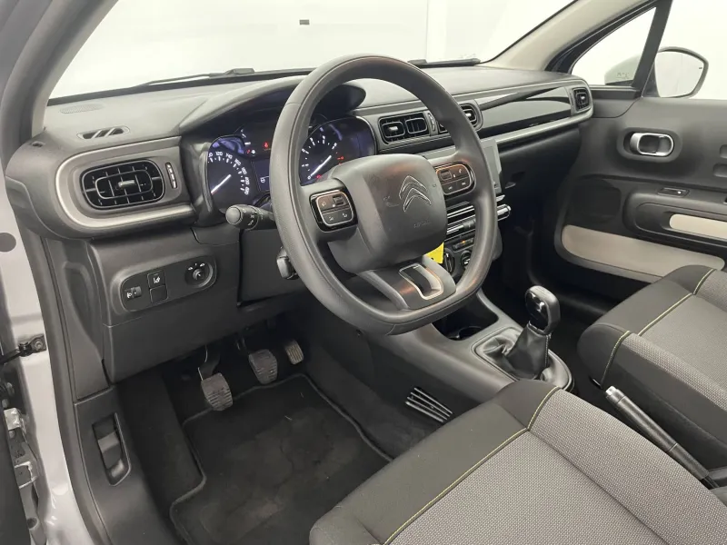 Image secondaire du véhicule 26