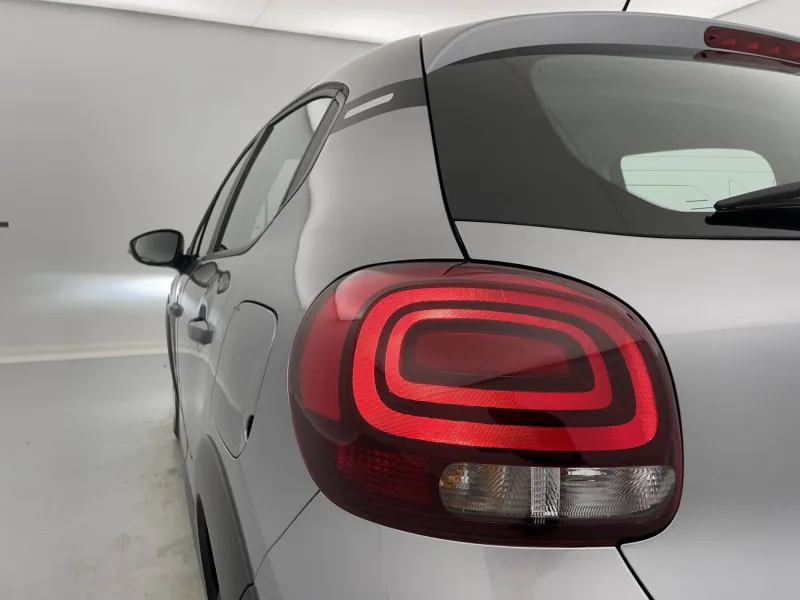 Image secondaire du véhicule 28