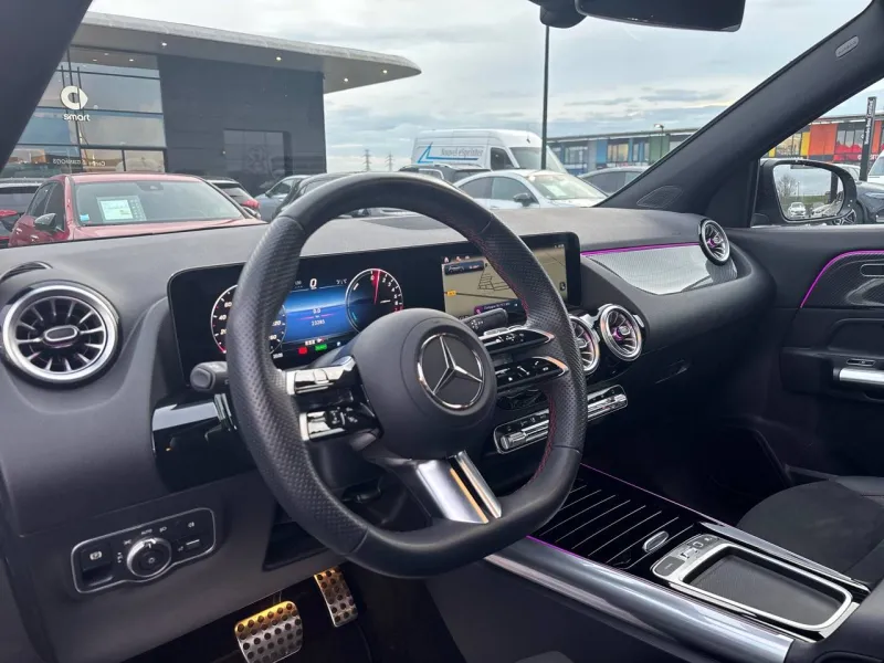 Image secondaire du véhicule 3