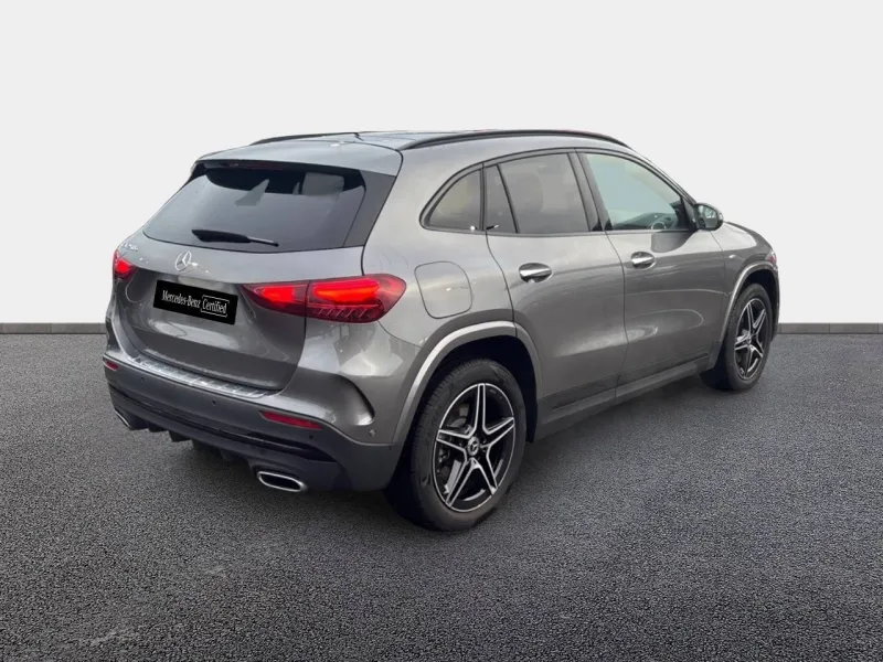 Image secondaire du véhicule 4