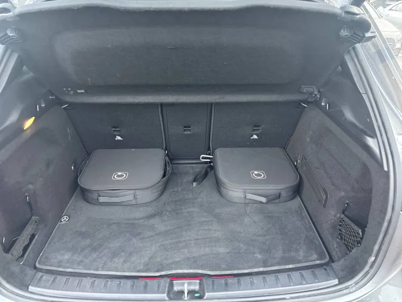 Image secondaire du véhicule 9