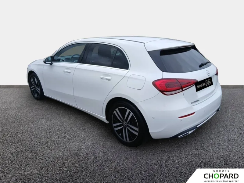 Image secondaire du véhicule 10