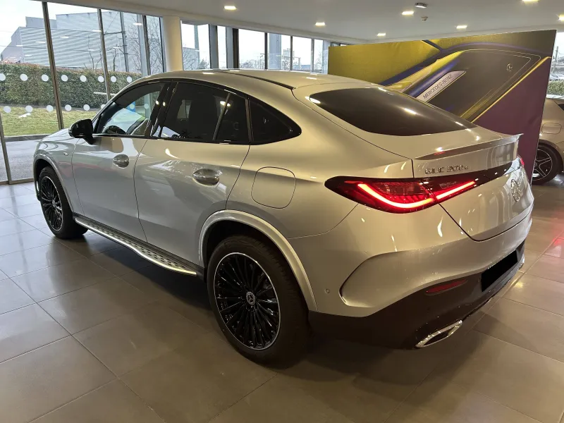 Image secondaire du véhicule 3