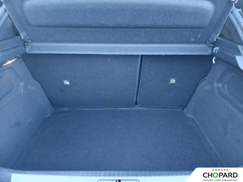 Image secondaire du véhicule 9