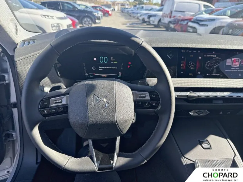 Image secondaire du véhicule 3