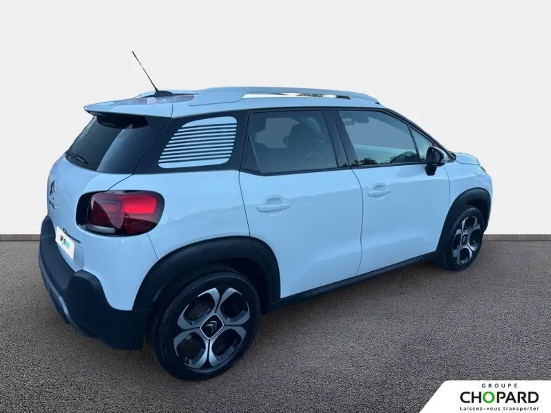 Image secondaire du véhicule 9