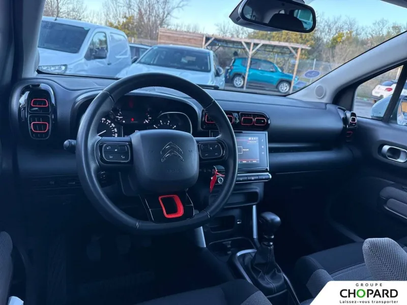 Image secondaire du véhicule 11