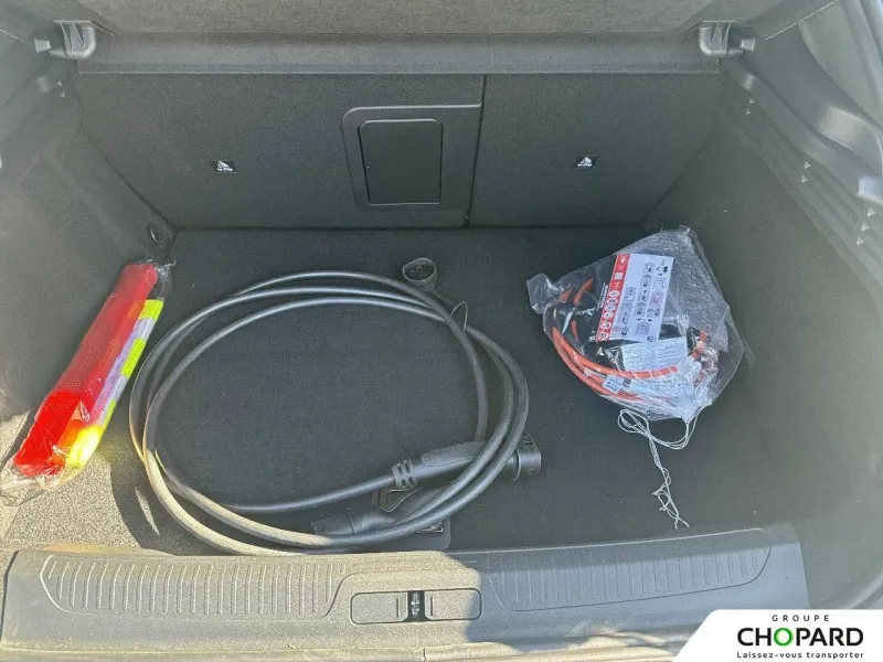 Image secondaire du véhicule 9