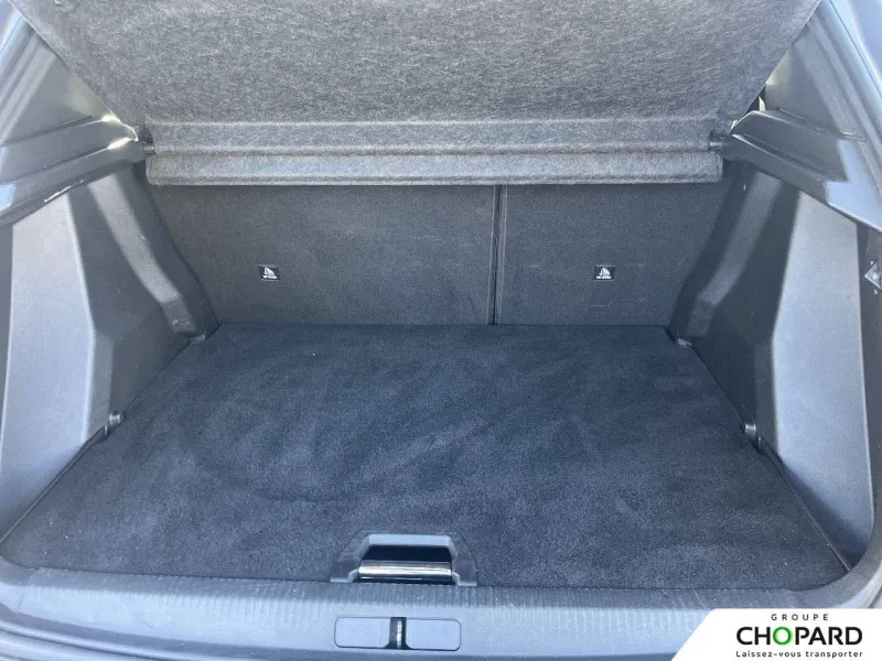 Image secondaire du véhicule 7