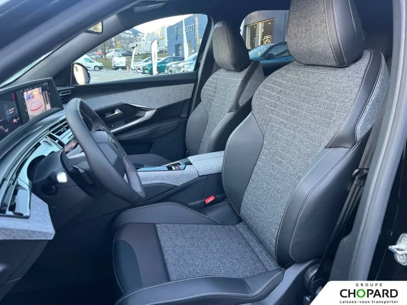 Image secondaire du véhicule 9