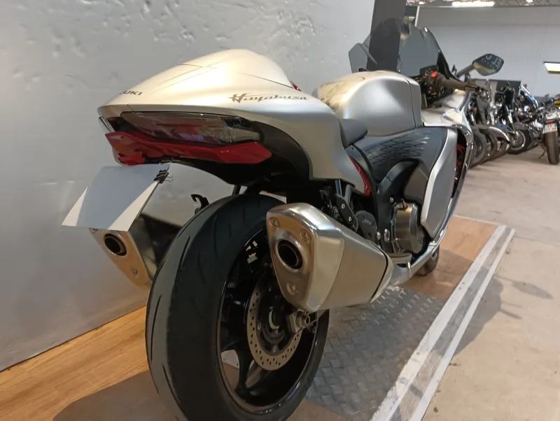 Image secondaire du véhicule 3