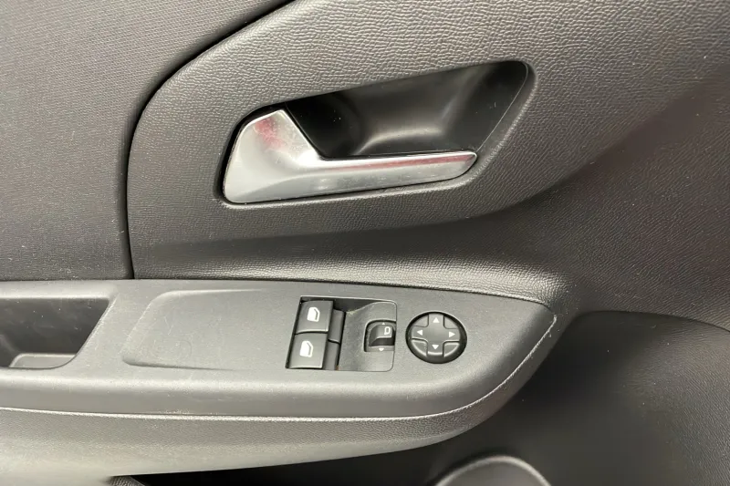 Image secondaire du véhicule 20