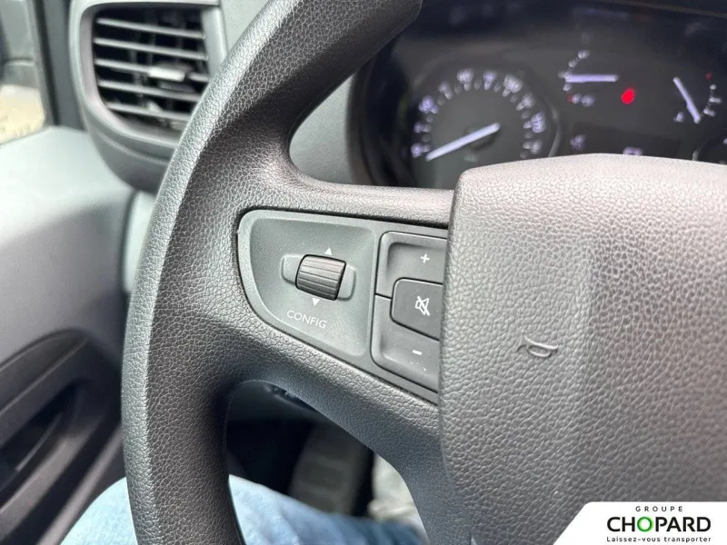 Image secondaire du véhicule 25