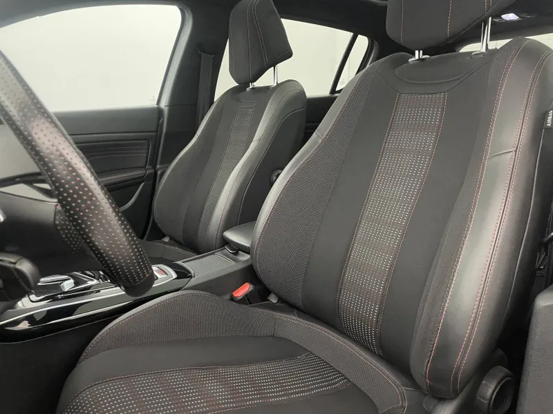 Image secondaire du véhicule 15