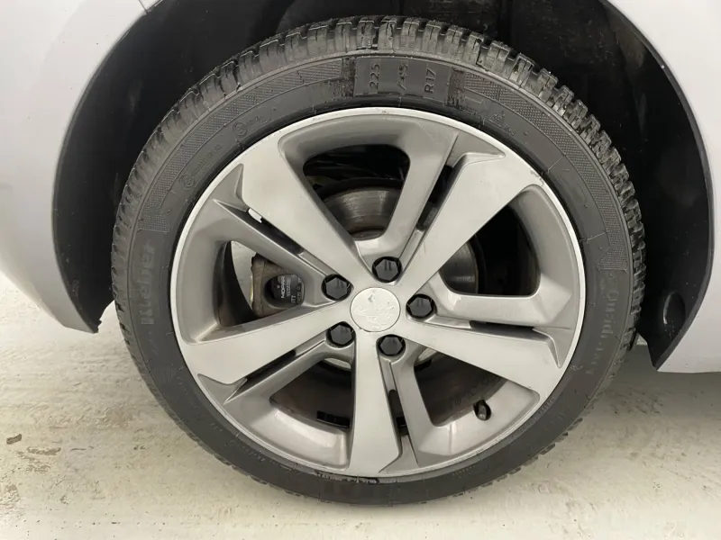 Image secondaire du véhicule 20