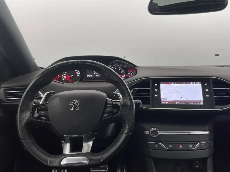 Image secondaire du véhicule 23