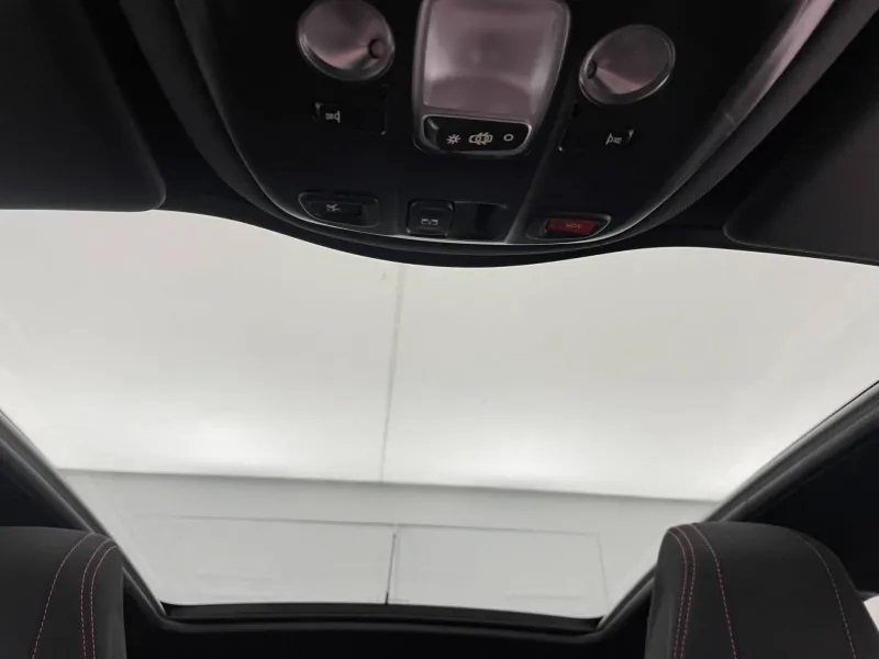 Image secondaire du véhicule 25