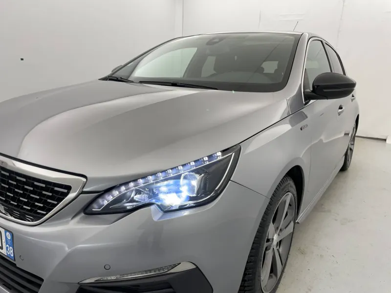 Image secondaire du véhicule 26