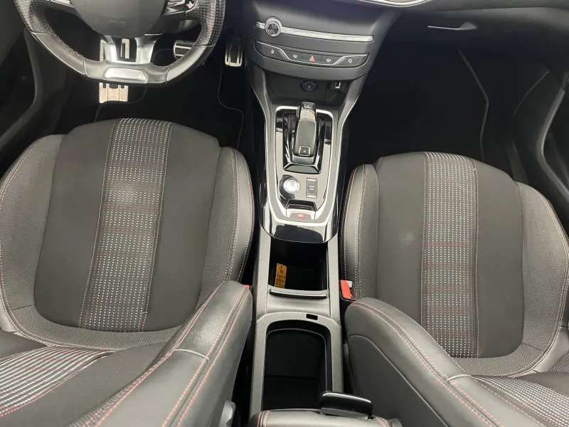 Image secondaire du véhicule 27