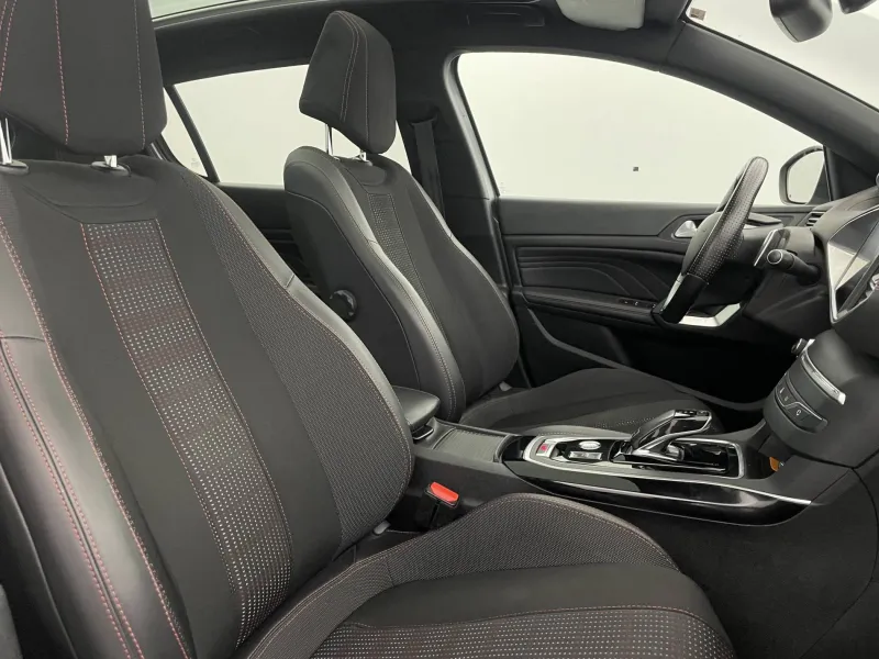 Image secondaire du véhicule 29