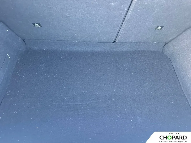 Image secondaire du véhicule 9