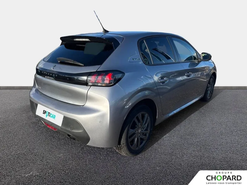 Image secondaire du véhicule 4