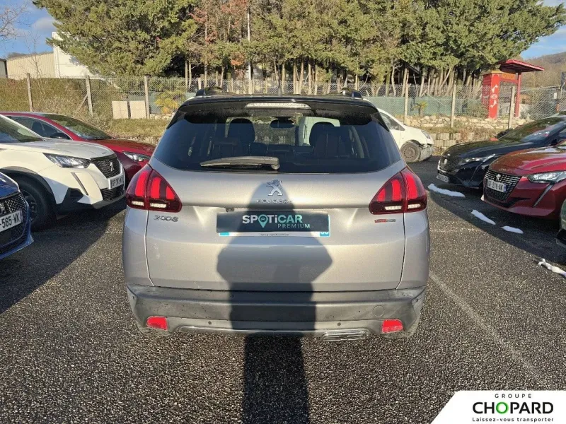 Image secondaire du véhicule 6