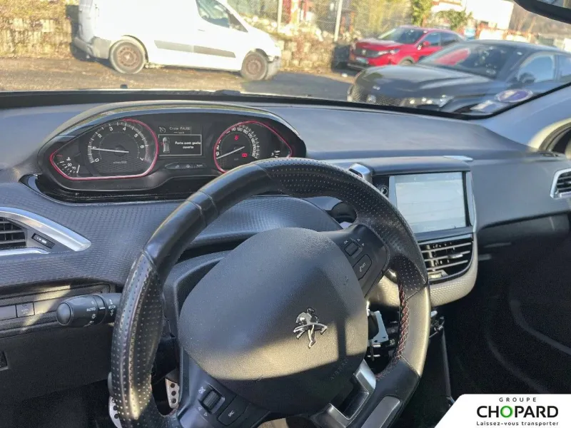 Image secondaire du véhicule 9