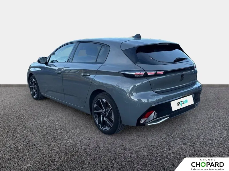 Image secondaire du véhicule 8