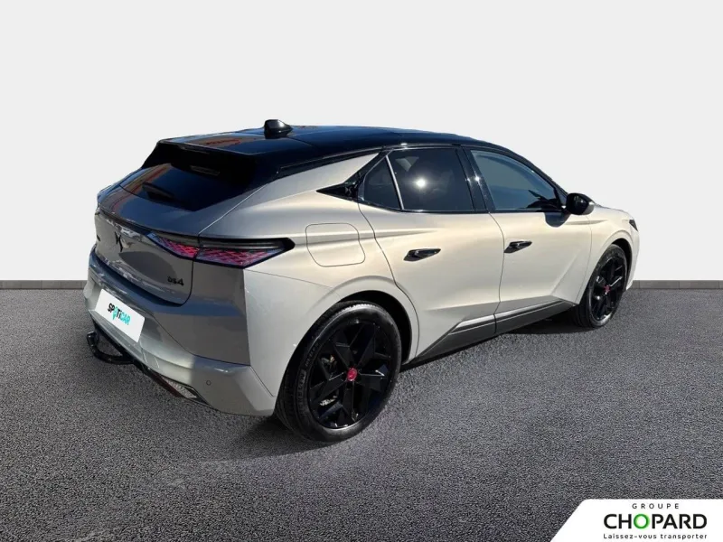 Image secondaire du véhicule 4