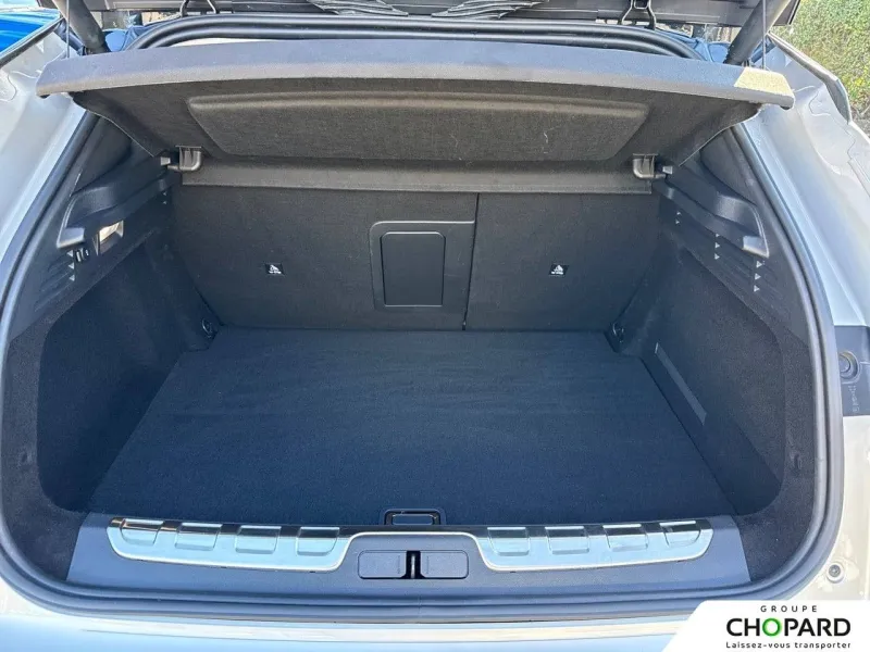 Image secondaire du véhicule 9