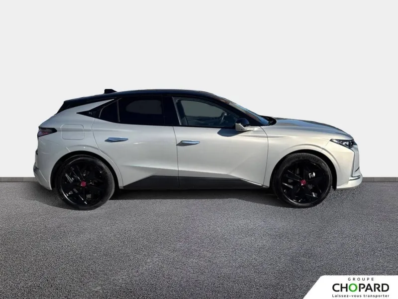 Image secondaire du véhicule 10