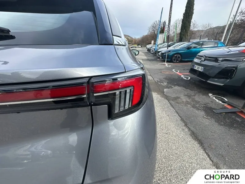 Image secondaire du véhicule 24