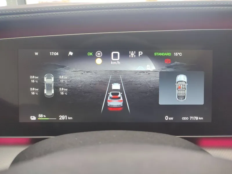 Image secondaire du véhicule 10