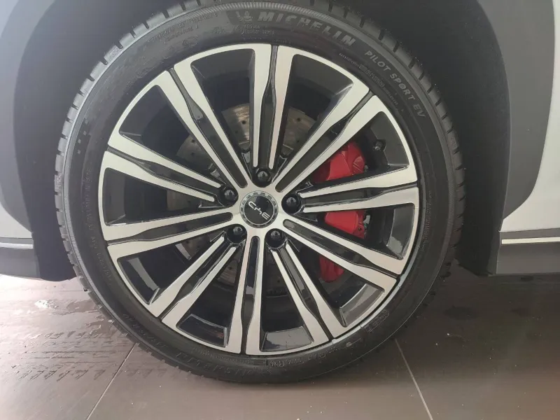 Image secondaire du véhicule 15