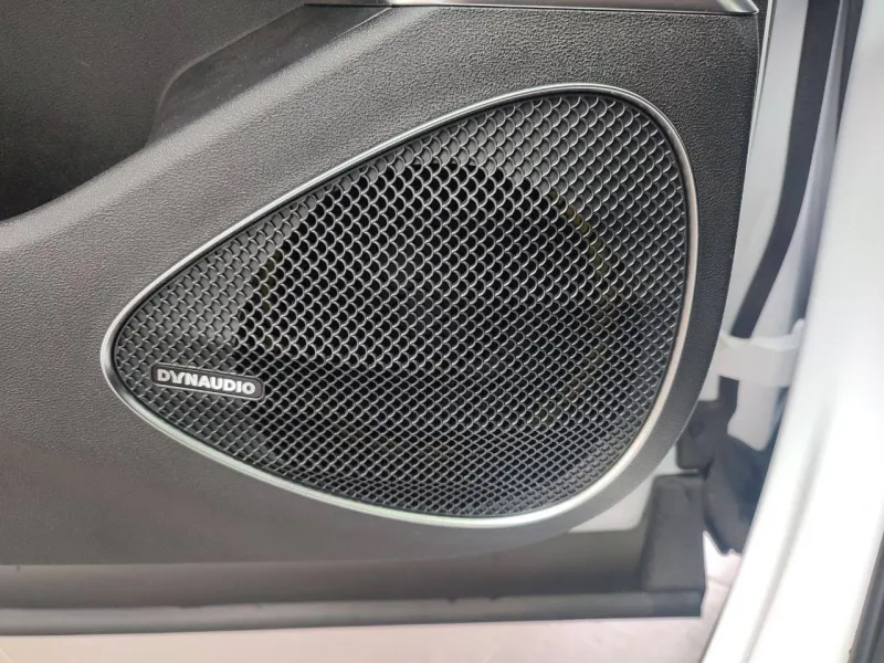 Image secondaire du véhicule 19