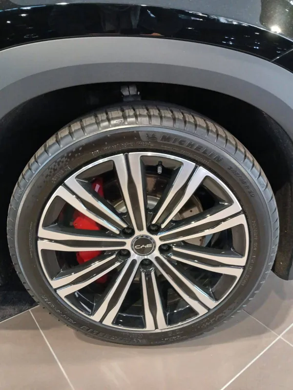 Image secondaire du véhicule 11