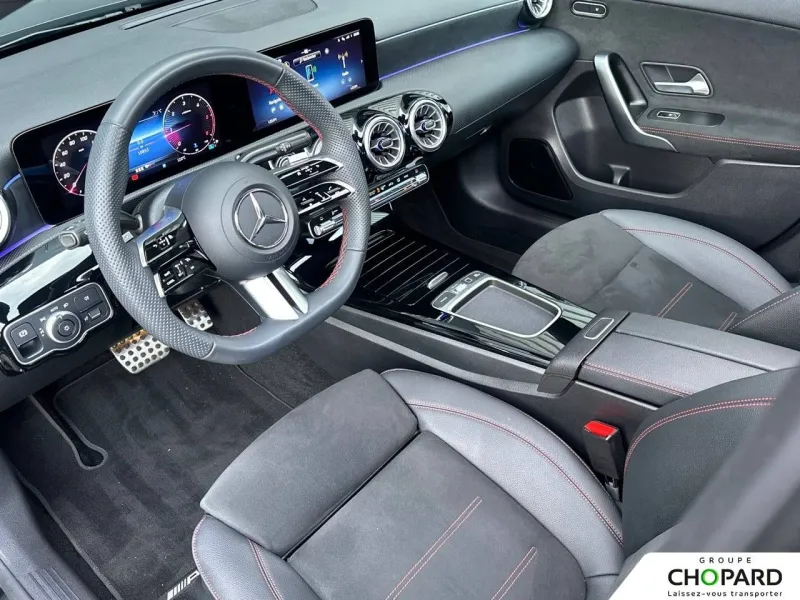 Image secondaire du véhicule 3