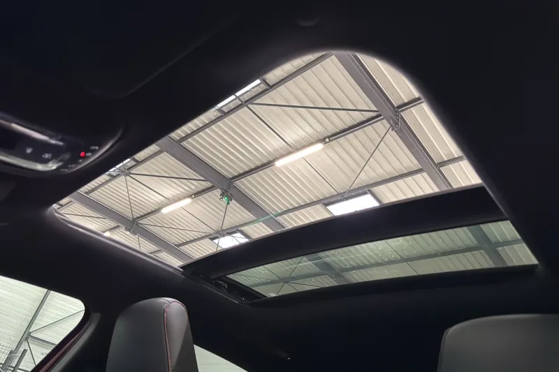 Image secondaire du véhicule 18