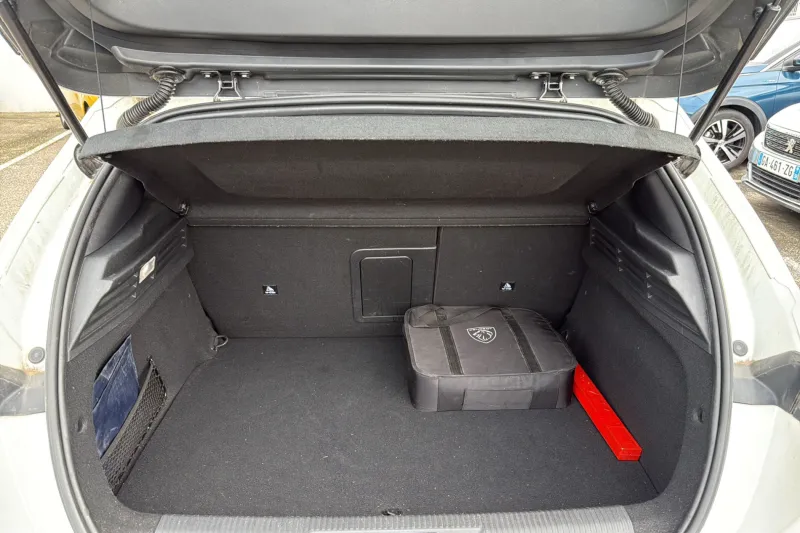 Image secondaire du véhicule 10