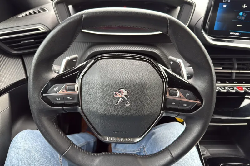 Image secondaire du véhicule 19