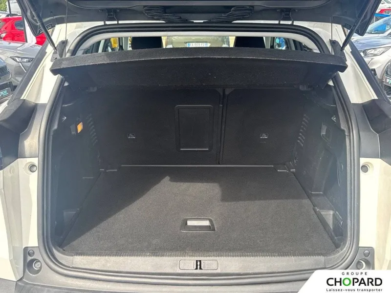 Image secondaire du véhicule 9