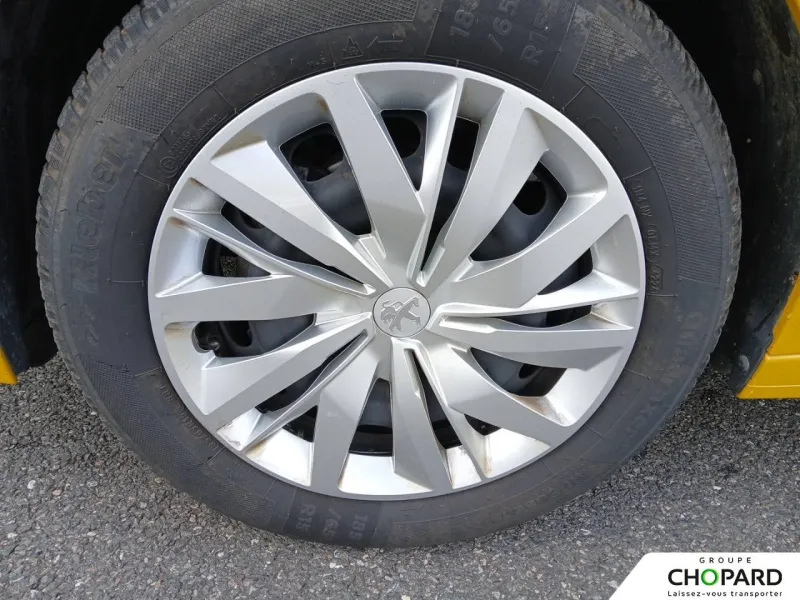 Image secondaire du véhicule 22