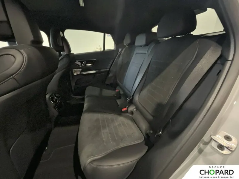 Image secondaire du véhicule 19