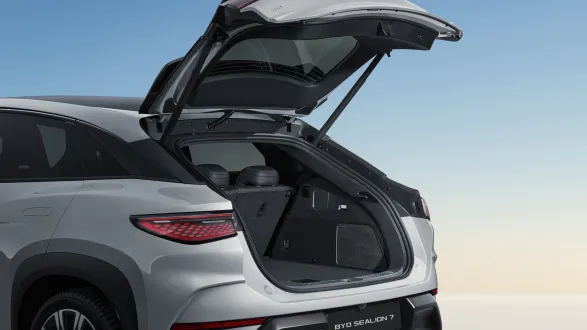 BYD Sealion 7 2024 : ouverture du coffre