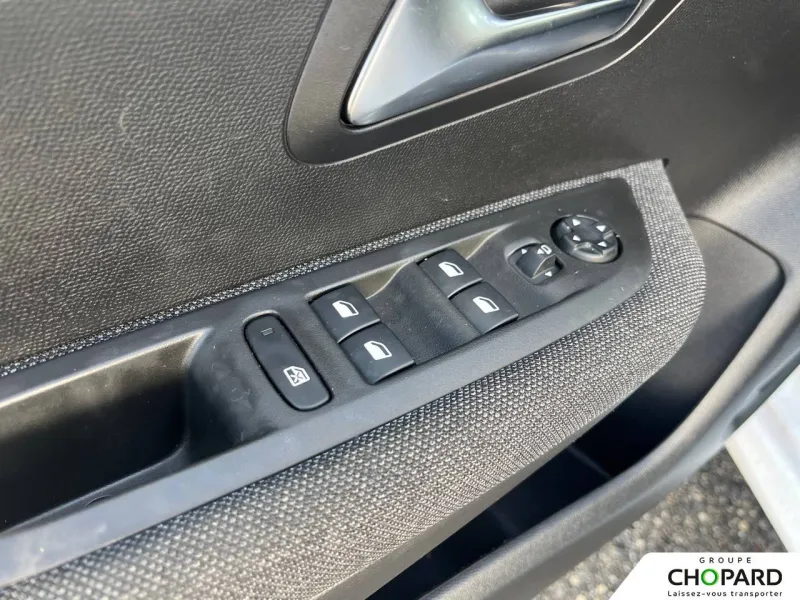 Image secondaire du véhicule 13