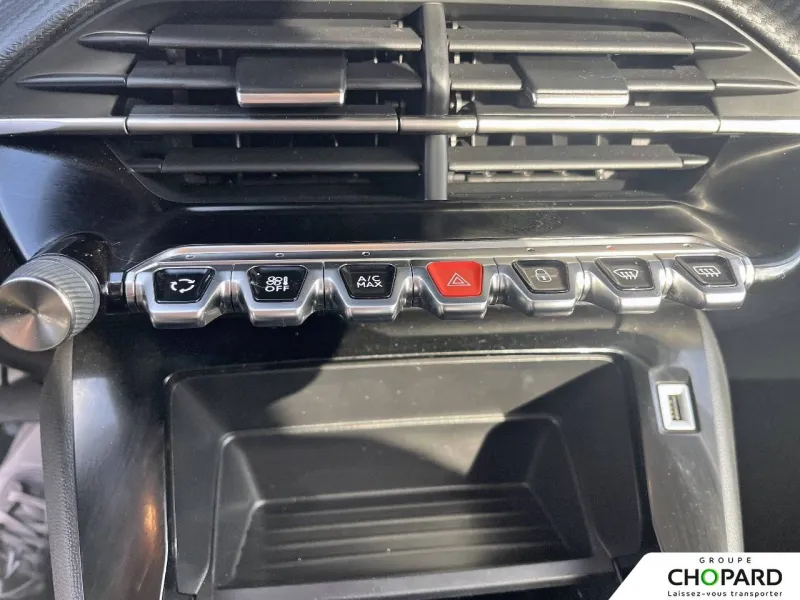 Image secondaire du véhicule 23