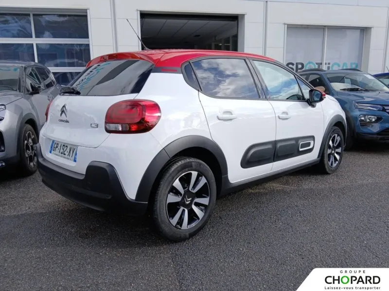 Image secondaire du véhicule 9