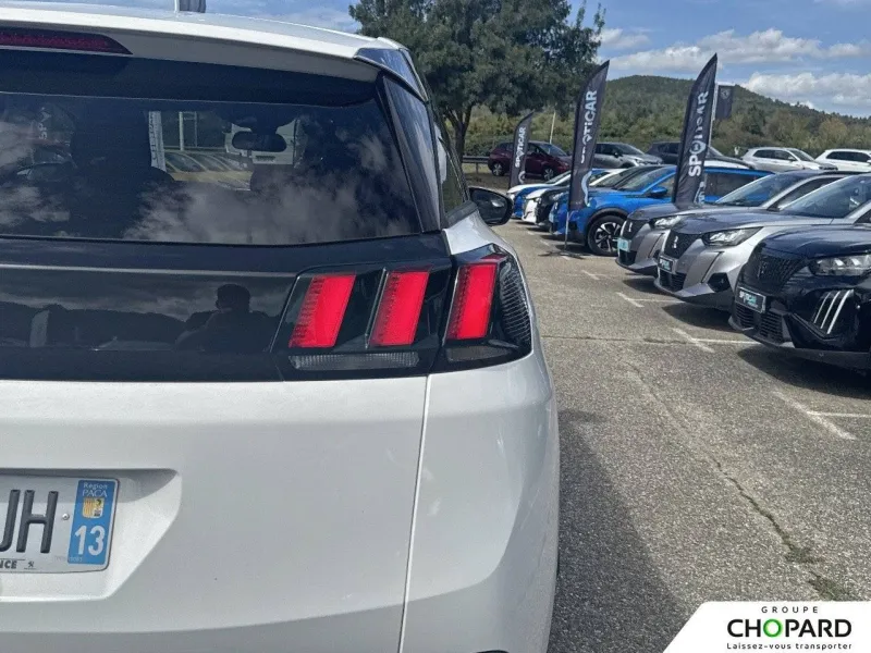 Image secondaire du véhicule 24